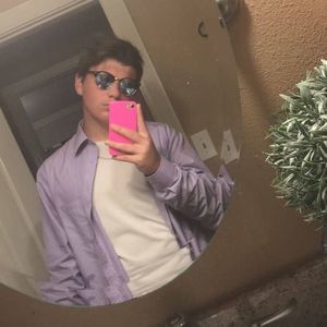 Meet your Posher, Sam